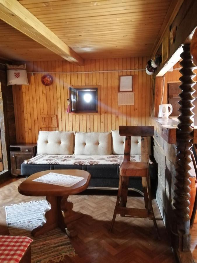 Robinzonski Smjestaj Tepes Tuheljske Toplice Εξωτερικό φωτογραφία